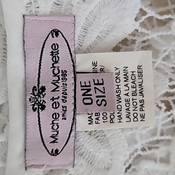 Muche et Muchette Crochet Sleeveless Top White Embroidered Lace Keyhole Back - Picture 11 of 12